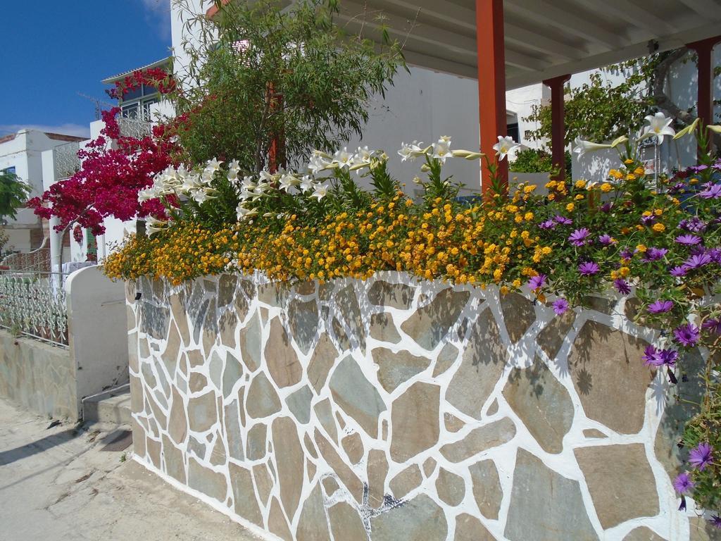 Helios Serifos Livadi  Exteriér fotografie